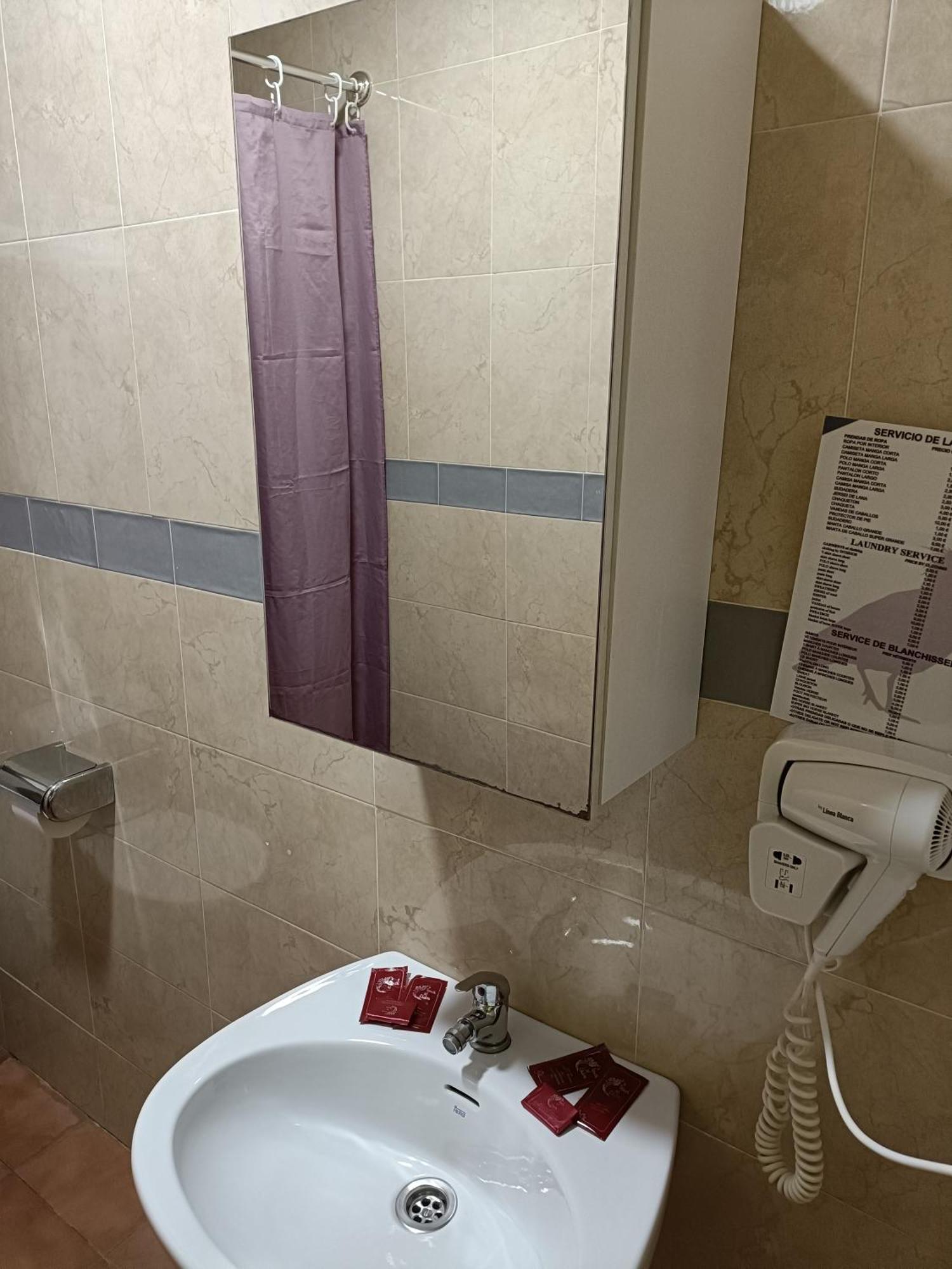 Hostal Batato Вьер де ла Фронтера Экстерьер фото